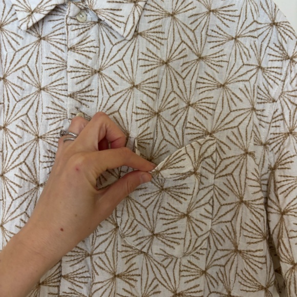 Men's Linen / Viscose Button Down Shirt with front pocket Size Large - Picture 2 of 7